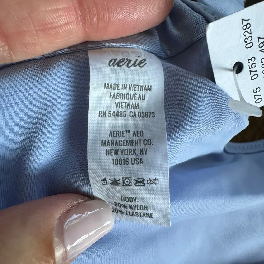 Aerie Women’s Baby Blue Cross Wrap Front Scoop Bikini Swim Suit Top Size Medium